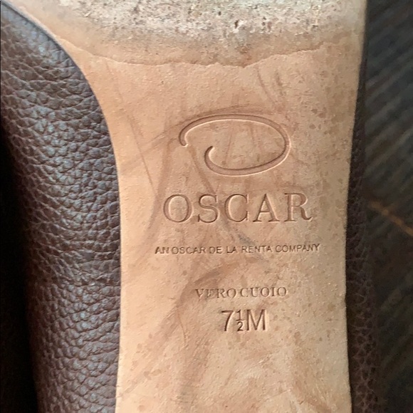 Oscar De La Renta - Picture 5 of 6